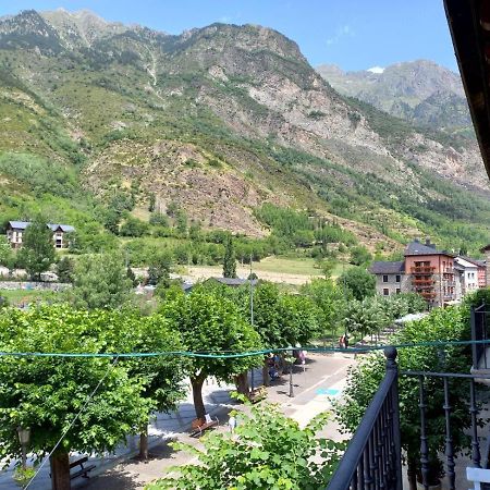 Bpirineos-Parque Los Tilos 1 贝纳斯克 外观 照片