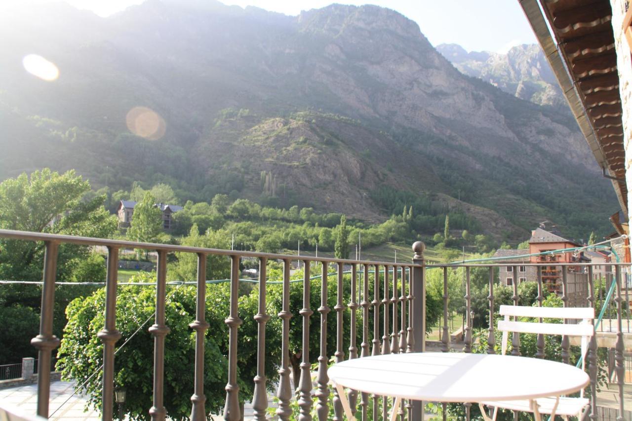 Bpirineos-Parque Los Tilos 1 贝纳斯克 外观 照片